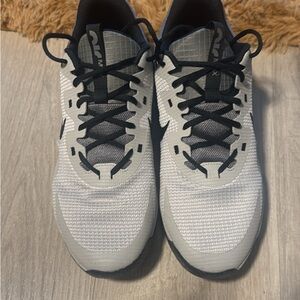 Nike Air Max Grey and Black Athletic Sneakers